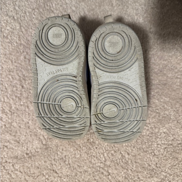 Nike Air Force one’s - blue Nike swoosh - Picture 3 of 3